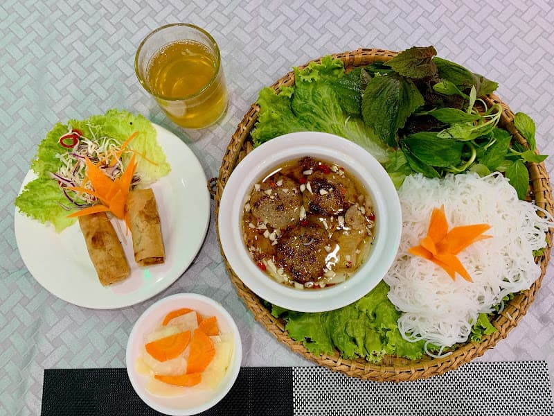 Hình ảnh Nhà hàng Hải Sản 5 Viên ( 中式海鲜餐厅 - 5 VIEN РЕСТОРАН МОРЕПРОДУКТОВ) - 5