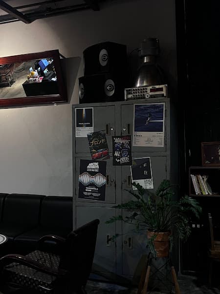 Hình ảnh Triệu Cafe - 3