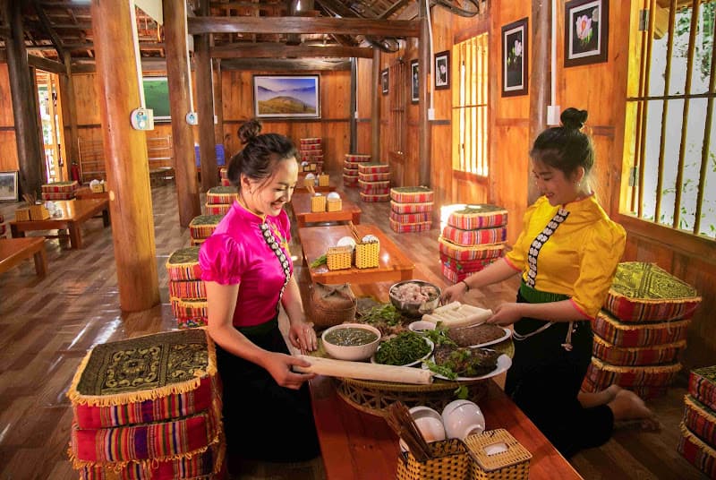 Hình ảnh Nhà Hàng Rừng Vàng - 4