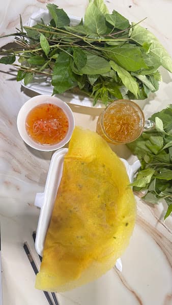 Bánh Xèo Cô Bông