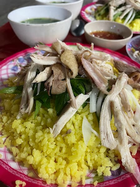 Hình ảnh Cơm Gà CÔ YẾN - Rạp Hòa Bình - 3