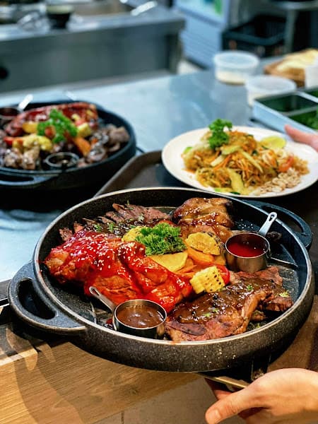 Hình ảnh MAY CORNER - 2