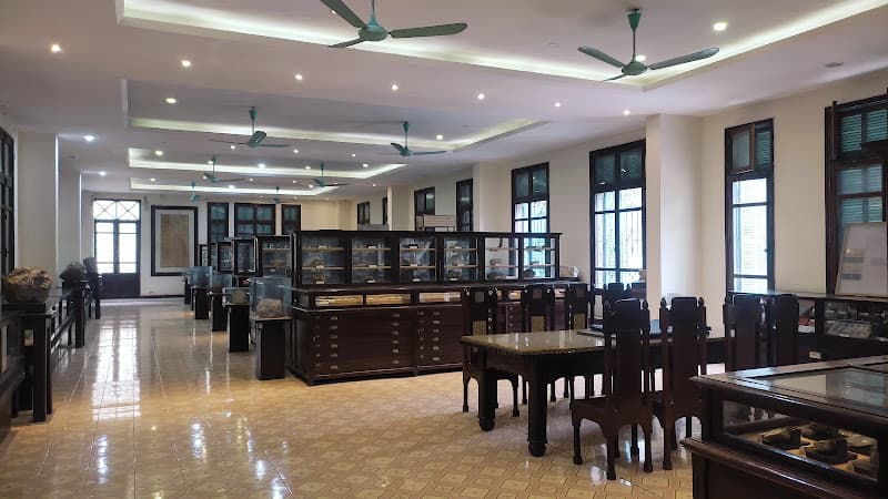 Hình ảnh Bảo Tàng Địa chất - 2