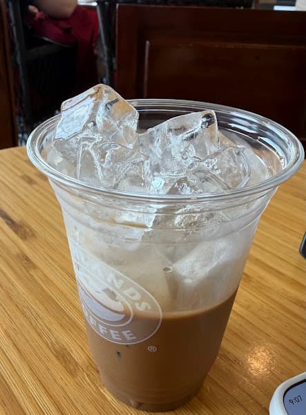 Hình ảnh Highlands coffee 129 Thai Thinh - 3