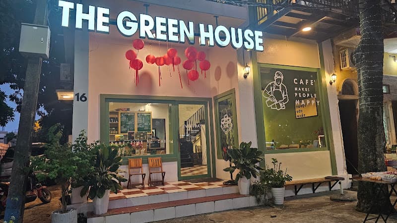 Ảnh bìa The Green House