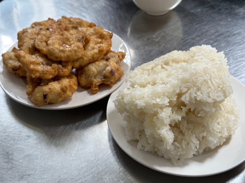 Hình ảnh Quán Ăn Xôi Chả Mực Minh Hòa - 3