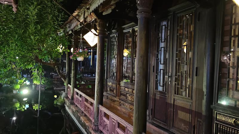 Hình ảnh Mandarin Coffee & Restaurant - 3