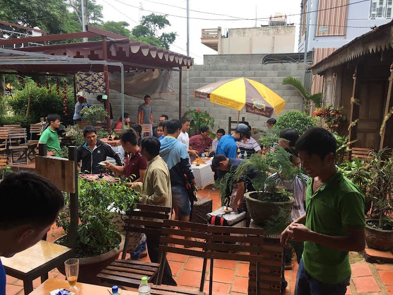 Hình ảnh Highlands Cafe - 2