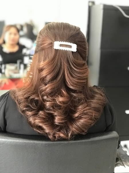 Hình ảnh Quỳnh Siêu Thị Tóc - Chuyên tạo mẫu tóc Nam&Nữ - 3