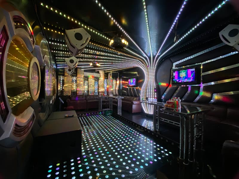 Hình ảnh Văn Hiệp Karaoke - 6