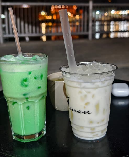 Hình ảnh La-man Riverside Café - 2