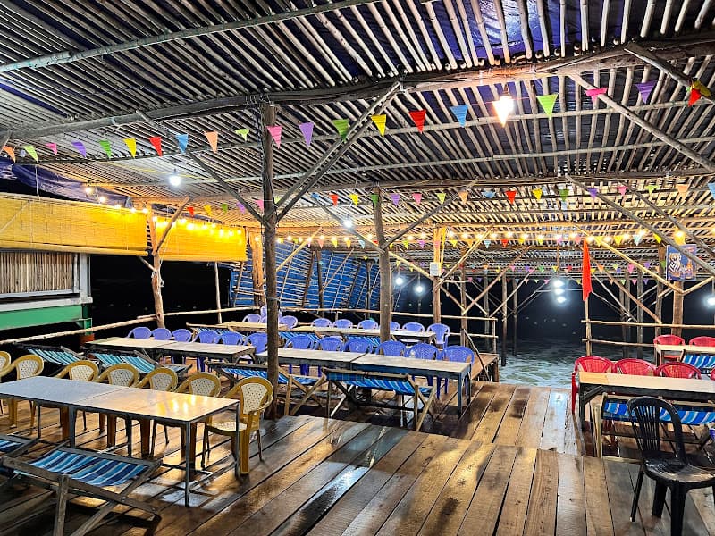 Quán hải sản kim dung - khu du lịch bãi dài cam lâm , khánh hoà