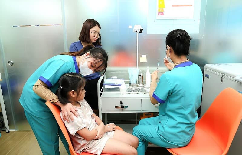 Hình ảnh Trung Tâm Tiêm Chủng FPT Long Châu - 4
