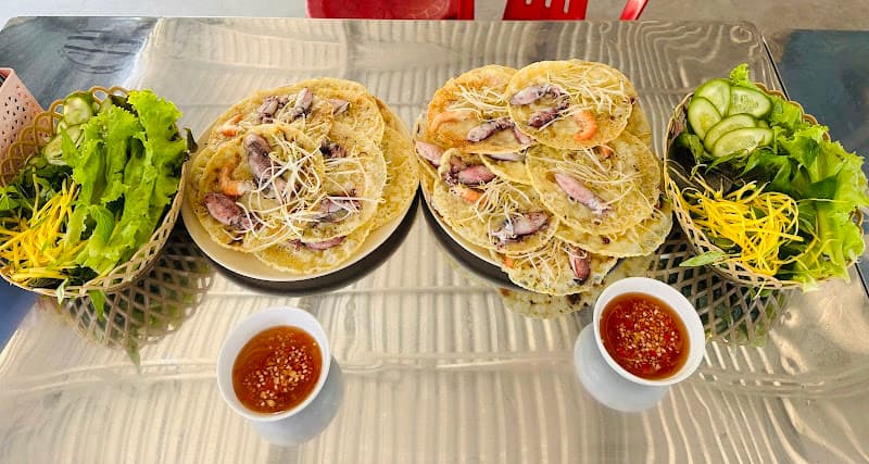 Hình ảnh BÁNH XÈO TÔM NHẢY CÂY XOÀI - 3