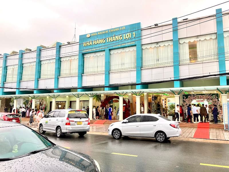 Nhà hàng Thắng Lợi 1