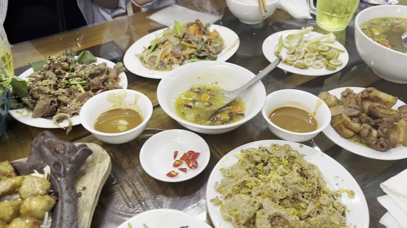 Hình ảnh Nhà Hàng Quốc Quân - 3