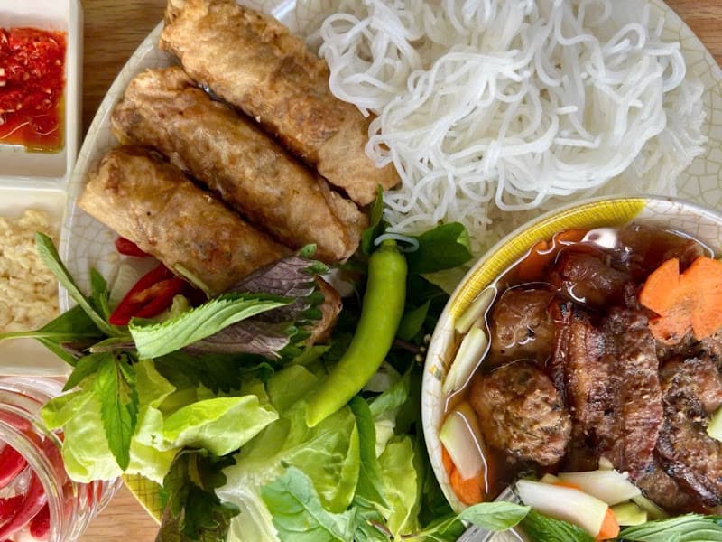 Hình ảnh Bún chả - Xôi nếp BÀ HOA Hà Nội xưa - 8