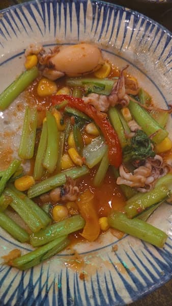 Hình ảnh Ăn vặt Mèo Chúa - 4
