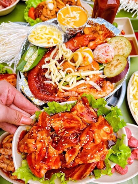 Hình ảnh Lẩu Nướng Bà Oanh - 5