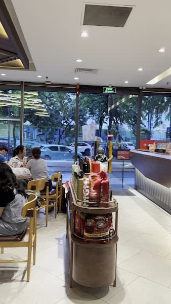 Hình ảnh Highlands Coffee Hà Đô Centrosa - 3