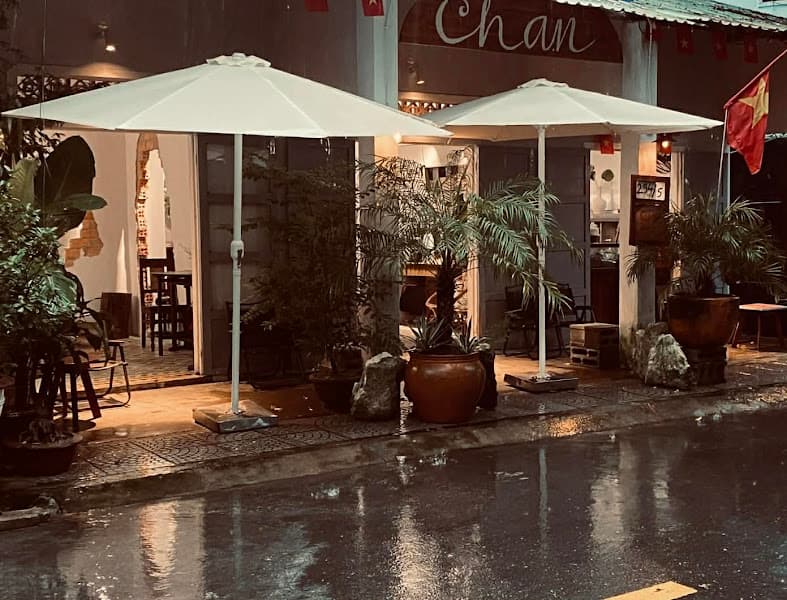Tiệm Cafe Chan.
