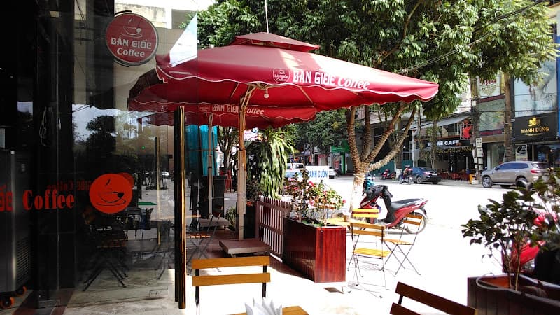 Ban Gioc Coffee