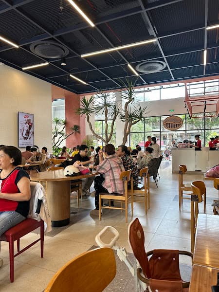Hình ảnh Highlands Coffee Chung Cư Vĩnh Hội - 3