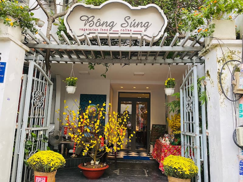 Hình ảnh Nhà hàng chay và cà phê Bông Súng Vegetarian Food & Coffee - 4