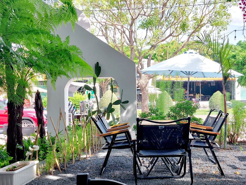 Thế Giới Ăn Vặt Vi Rút Cam Lâm - Trà Sữa - Mỳ Cay- Gà Rán Hàn Quốc