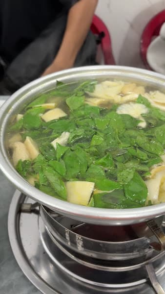 Hình ảnh Lẩu gà lá é Tao Ngộ - 3