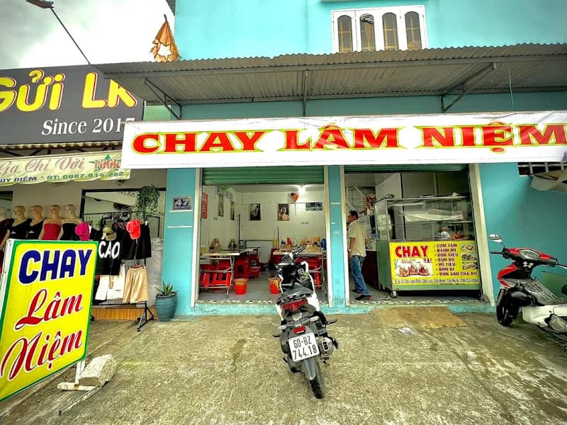 Cơm chay Lâm Niệm