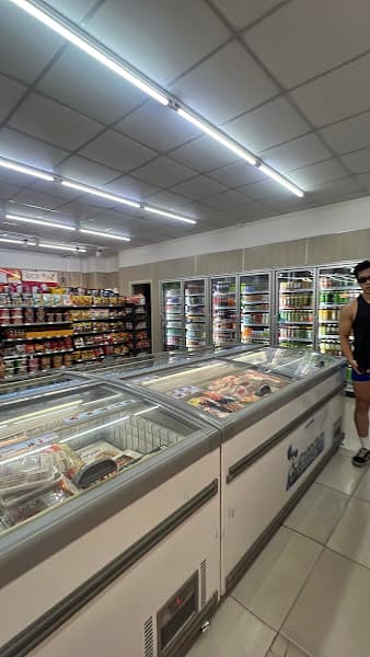 Hình ảnh FamilyMart Xuan Thuy - 2