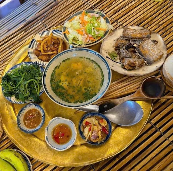 Hình ảnh Cơm Bao Cấp Đà Nẵng - 4