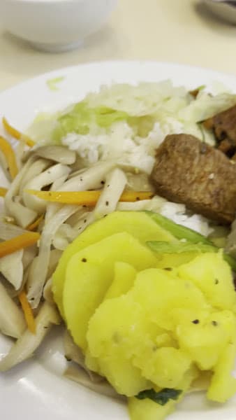 Hình ảnh Loving Hut Long Hoa Quán - 4