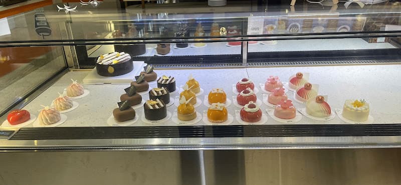 Hình ảnh La Cà - Café, Bakery, Playground - 3