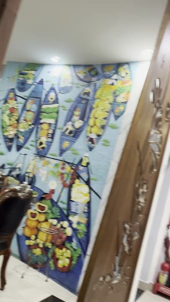 Hình ảnh Nhà Hàng Vuông Tròn - 3