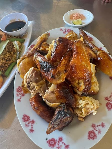 Hình ảnh Quán ăn sân vườn Gà Thạch Thảo - 5