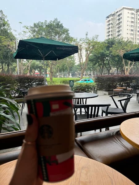 Hình ảnh Starbucks Coffee - Riverpark Premier - 3
