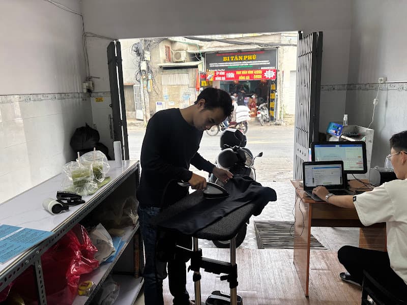 Hình ảnh Áo Mây Sơn Kỳ - Giặt Sấy, Giặt Hấp, Vệ Sinh Giày - 9