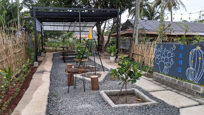 Hình ảnh Hồ Câu Gia Đình Nhà BA CÒ - 2