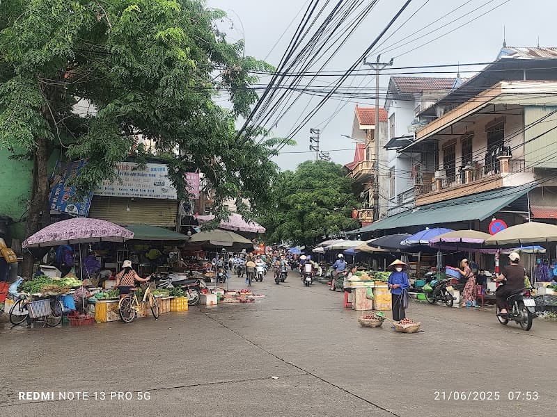 Hình ảnh Chợ Giếng Vuông - 6