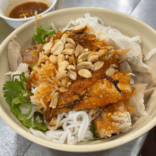 Hình ảnh Bi mỹ chợ cồn - 4