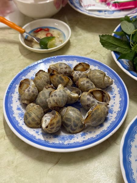 Sơn Tinh-Hải Sản