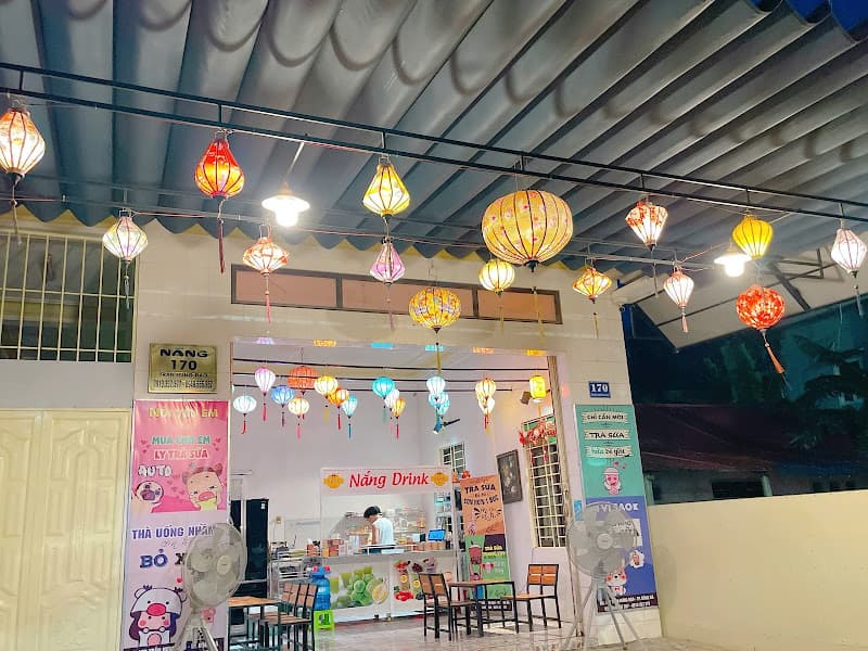 Tiệm trà sữa Nắng (Nắng Drink)