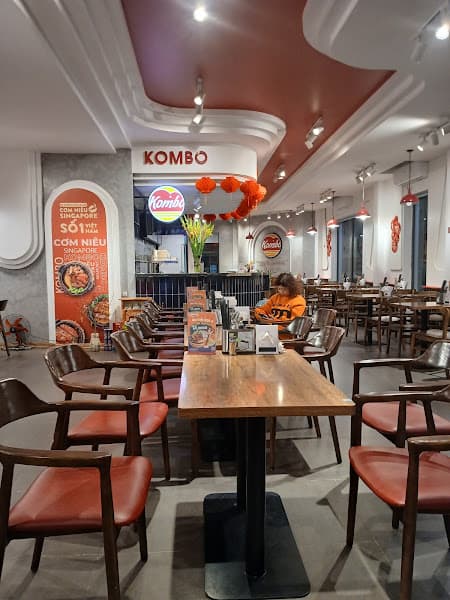 Nhà hàng Cơm Niêu Singapore KOMBO - TP. Sơn La