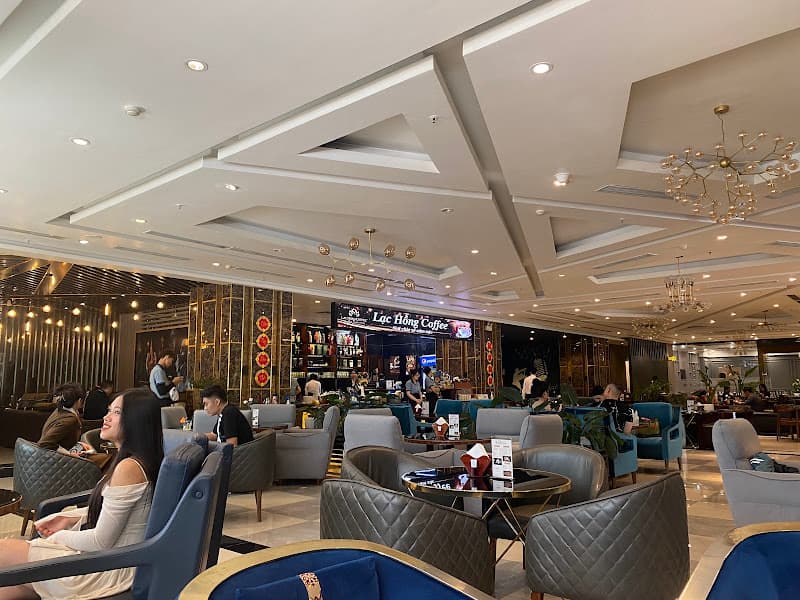 Trung Tâm Tiệc Cưới Lạc Hồng