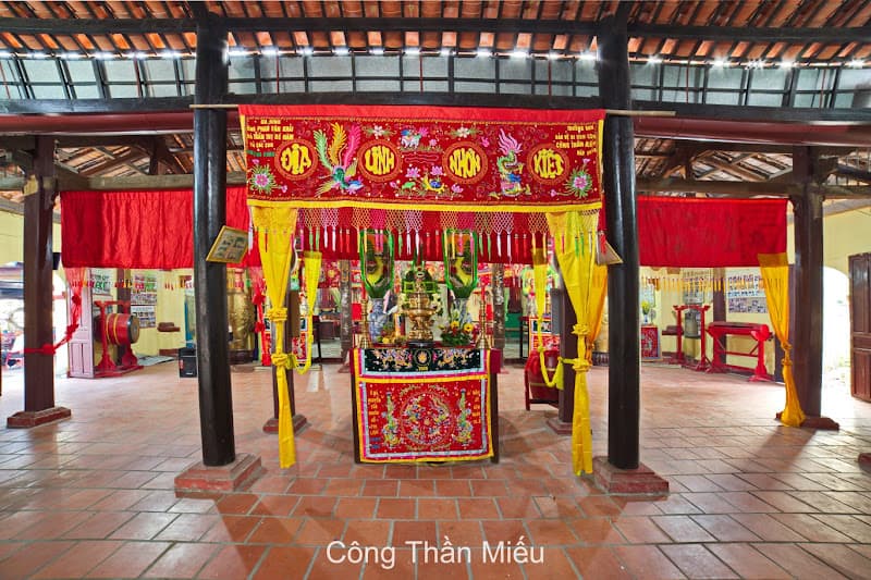 Hình ảnh Công Thần Miếu Vĩnh Long - 2