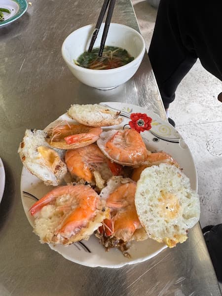 Hình ảnh Bánh Căn 153 Võ Thị Sáu ( Mực Trứng Bò Tôm ) - 2