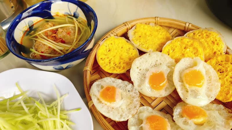 Hình ảnh Bánh Căn chung cư c2 tô ngọc vân p2 đà lạt - 3