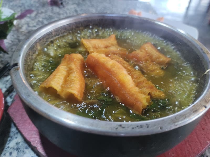 Hình ảnh Lẩu Gà Lá É - Hiếu M.C - 2